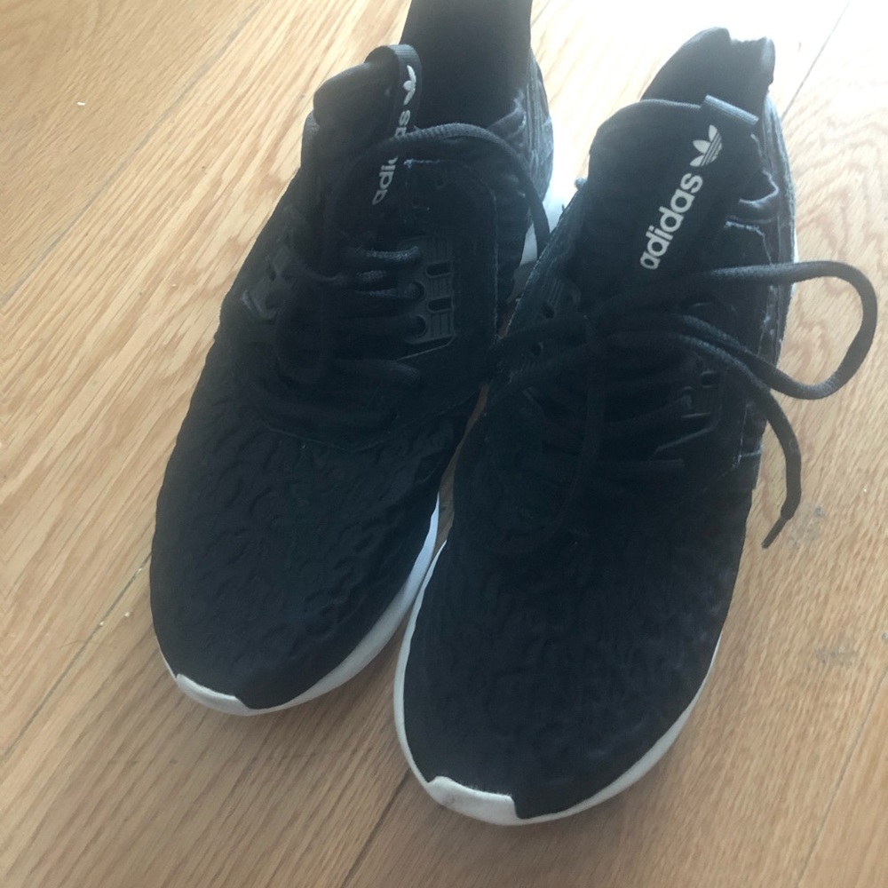 Adidas - Picture 2 of 2